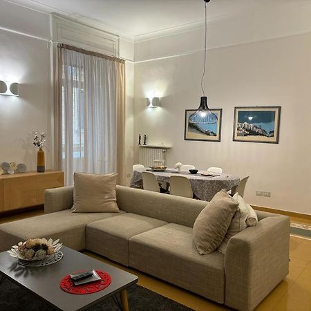 Luxury Manfredi Apartment Salerno Eksteriør billede