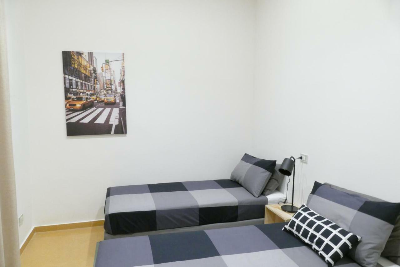 Luxury Manfredi Apartment Salerno Eksteriør billede